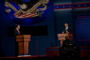 On the debate floor: Mitt Romney (li.) und Barack Obama (re.), Quelle: Kampagnenseite B. Obama, http://www.barackobama.com/live/october-3