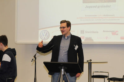 Thore Wojke, Moderator der Showdebatte