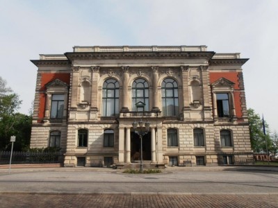 Palais am Fürstenwall in Magdeburg. GNU-Lizenz für freie Dokumentation (Wikimedia Commons)