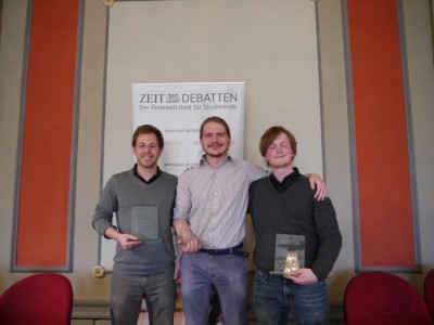 SDM 2016: Konrad Gütschow (bester Redner), Peter Giertzuch und Julius Steen (vlnr)(c) Arben Kukaj