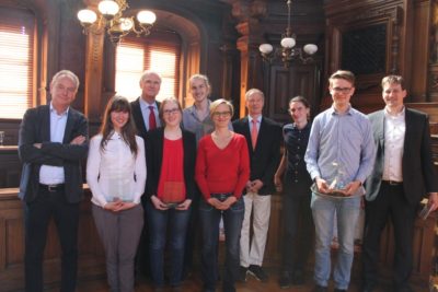 V.l.n.r.: Manfred Metzner, Madlen Stottmeyer, Lothar Binding, Sabine Wilke, Jan Ehlert, Dr. Franziska Brantner, Prof. Dr. Dieter Heermann, Ingo Bandhauer, Janek Elkmann, Thore Wojke - © René Geci